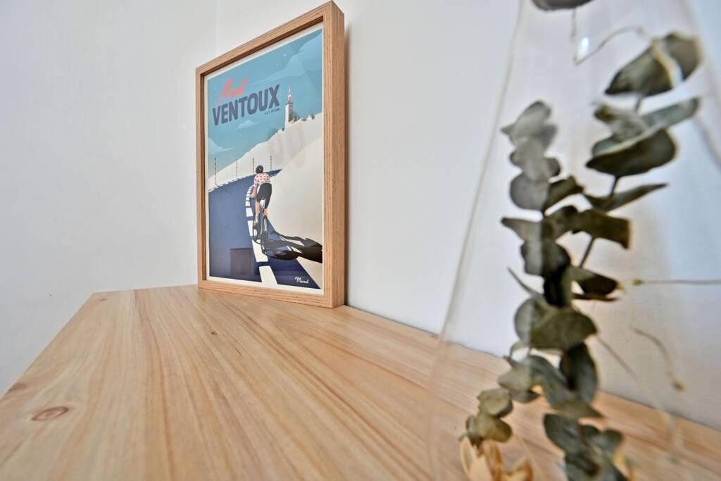 Au Coeur Des Platanes - Parking Gratuit Sous-Terrain - Clim - Balcon Apartment Авиньон Екстериор снимка